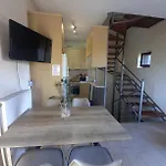 Karantonis House 公寓