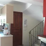 Karantonis House 公寓
