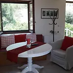 公寓 Karantonis House