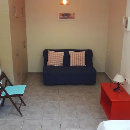 公寓 Karantonis House 利昂尼迪翁