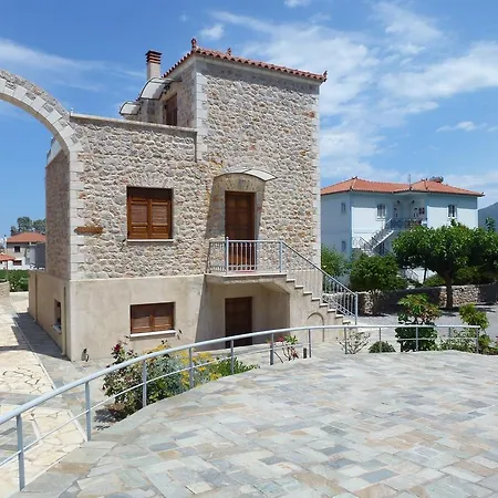 Apartamento Karantonis House Leonídion